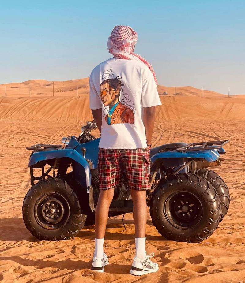 https://cdn-ildcgal.nitrocdn.com/upGdcJVEUoawIlmQNIqfZCBYCOaWupua/assets/images/optimized/rev-d2d4e3f/desertsafaridubaii.com/wp-content/uploads/2025/03/dubai_desert_safari_booking-20230604-0001-e1743363787909.jpg